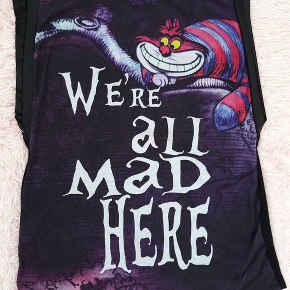 SOLD! Vintage y2k Cheshire Cat- Hot Topic- Alice in wonderland muscle tee - Picture 2 of 5
